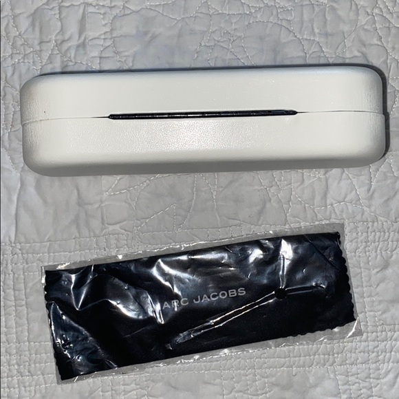Marc Jacobs Sunglasses Hard Case main image 8